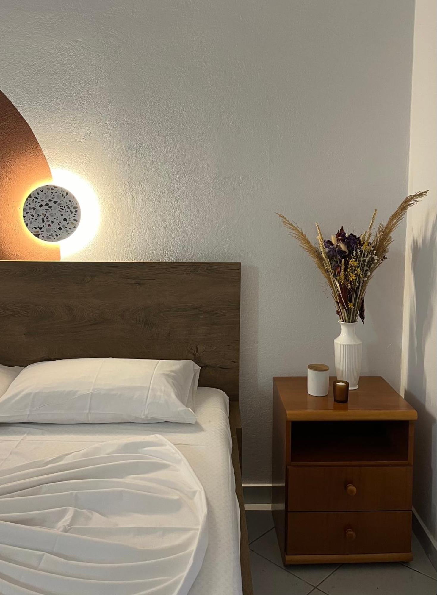 Papadatos Apts With Amazing View - 5Mins From The Beach Kontogialos Ngoại thất bức ảnh