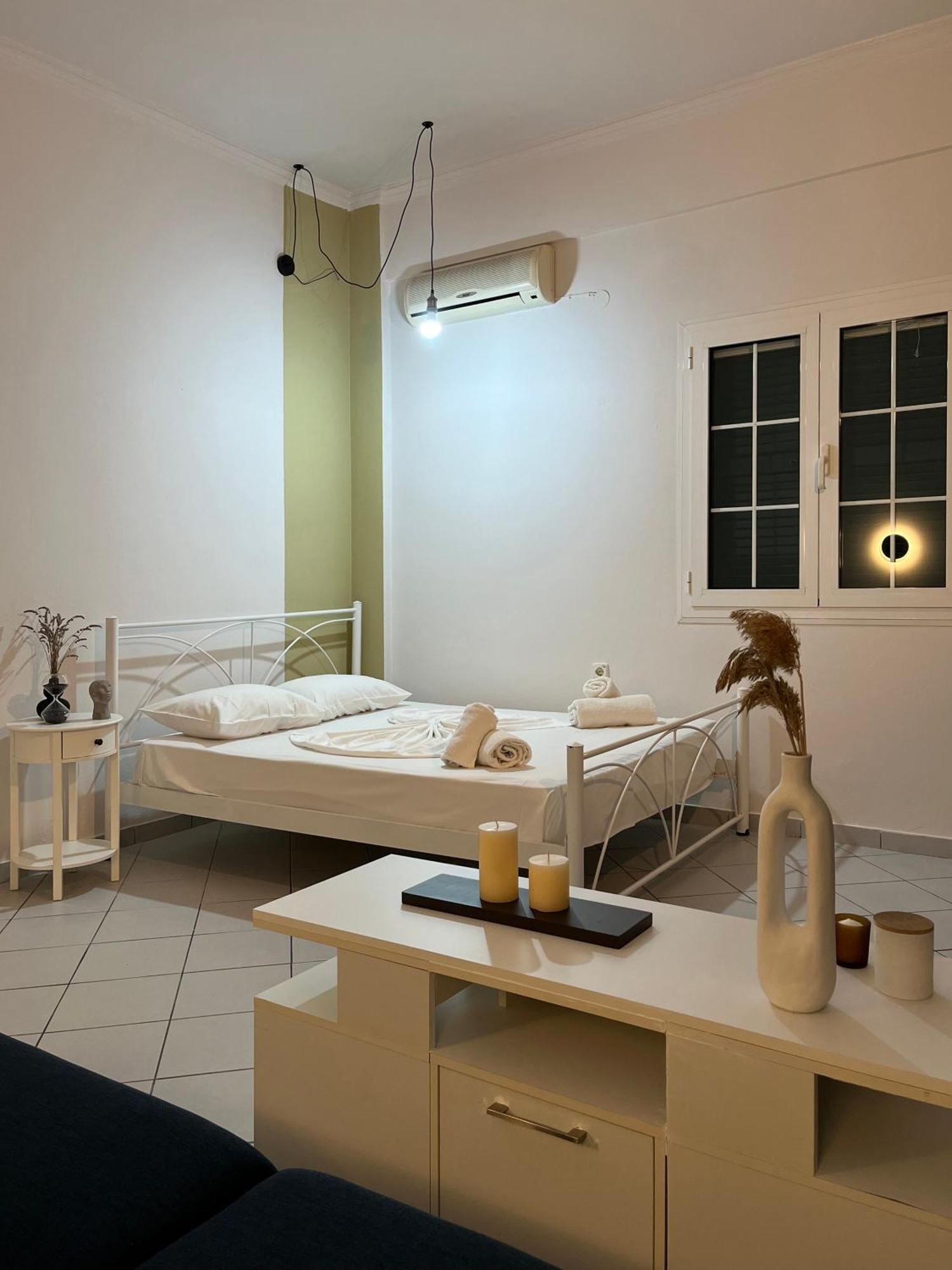 Papadatos Apts With Amazing View - 5Mins From The Beach Kontogialos Ngoại thất bức ảnh